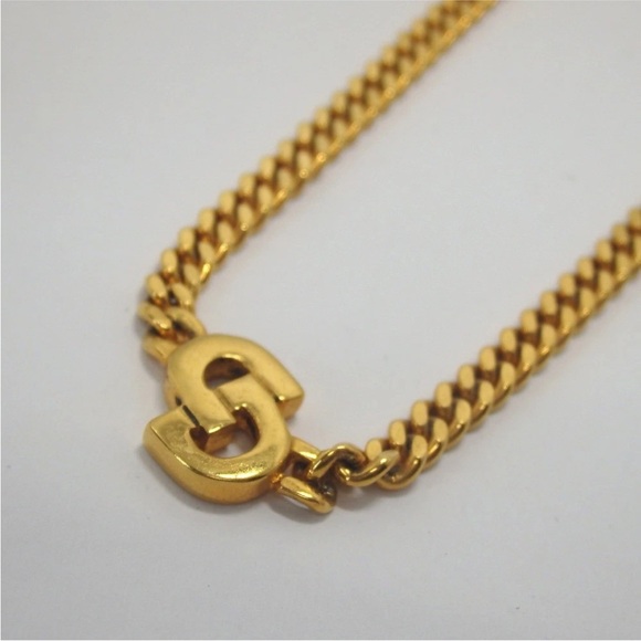 Bobbi’s Trivia & Share Show - Picture 9 of 12